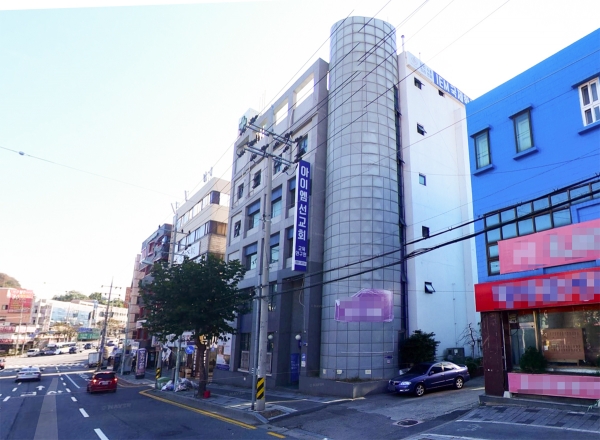 대전에 위치한 IEM국제학교 건물 모습.