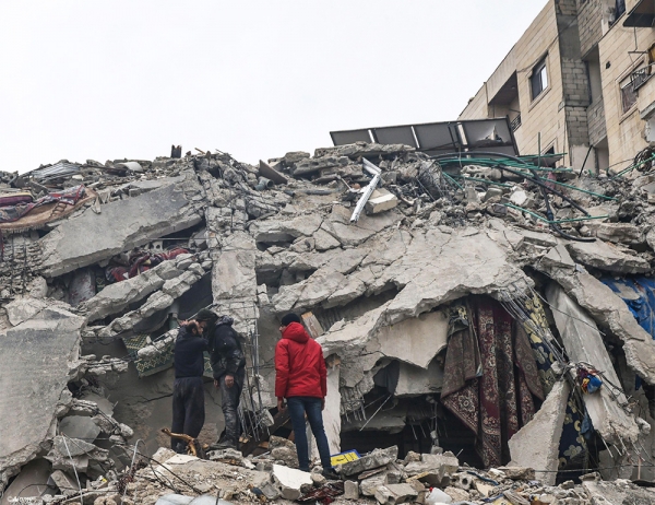이번 대지진으로 처참하게 무너져 내린 시리아의 건물