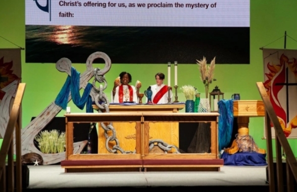 2022년 6월 2일부터 4일까지 펜실베이니아주 이리 소재 베이프론트 컨벤션 센터에서 개최된 UMC 서부 펜실베이니아 연회 총회