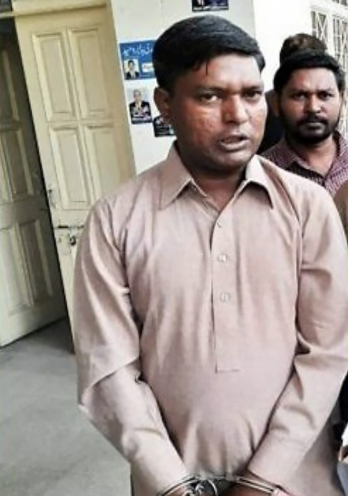 파키스탄 법원이 22세의 성공회 교인 노만 마시에 신성모독법 위반을 이유로 사형을 선고했다.