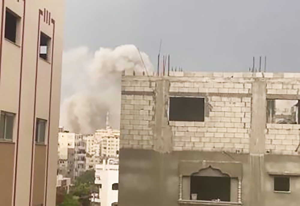 이스라엘이 가자 지구를 공습했다.