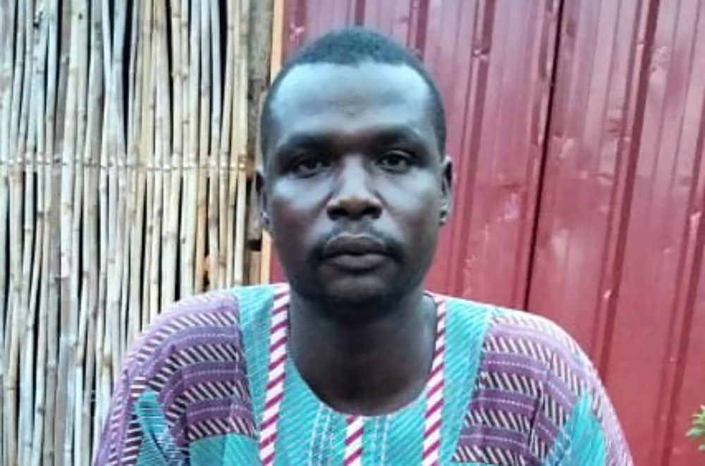 무슬림에서 기독교로 개종한 엘타히르(가명)