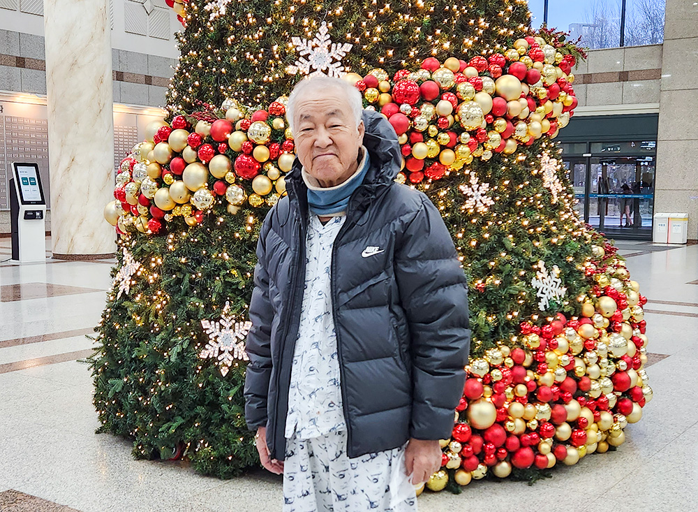틈새전도를 하는 김윤규 목사