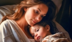 옥시토신은 따뜻한 사랑, 애정의 호르몬이다. 특히 엄마와 따뜻한 피부접촉 자극은 아기의 뇌 발육이나 발달에도 크게 영향을 미친다.