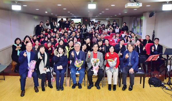 행복한사모대학 20주년 기념 감사예배 및 행복축제