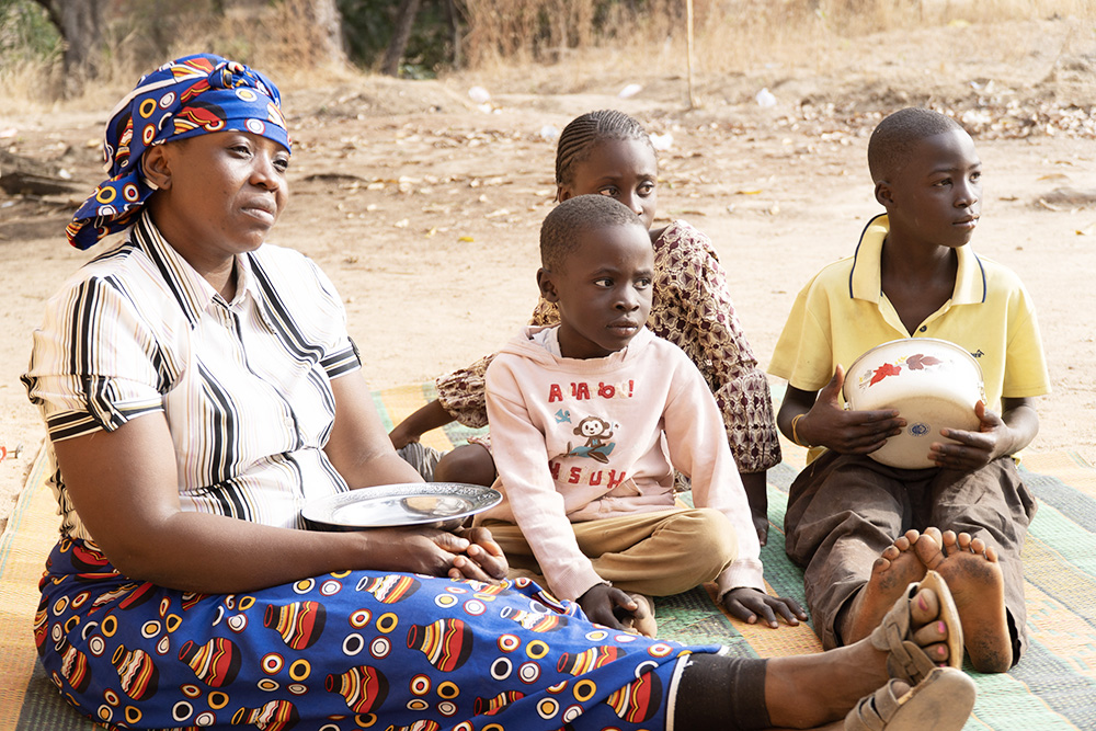 니제르의 하쿠리 마을 가족(연출 사진)