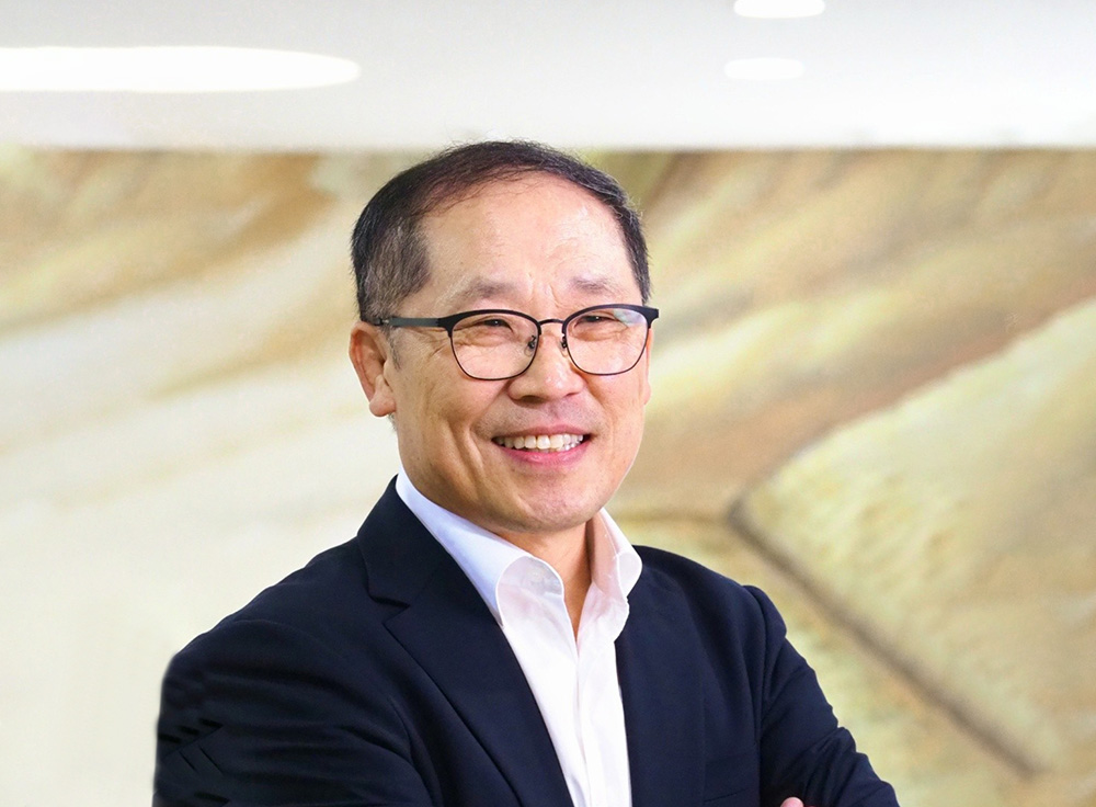 손세훈 박사는 노트북LM을 활용해 더욱 정밀한 답변을 내는 ‘바이블 넷’을 재출시했다.